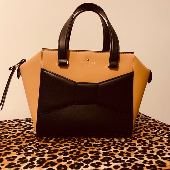 Kate spade 2 park avenue purse - Picture 1 of 8